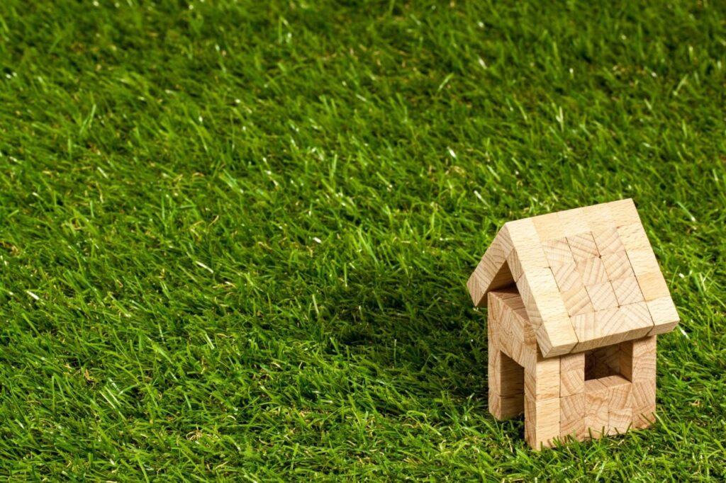 miniatur-rumah-Cara-Nego-Beli-Rumah